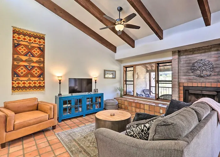 Beautiful 'saguaro Vista' W/ Mountain Views!