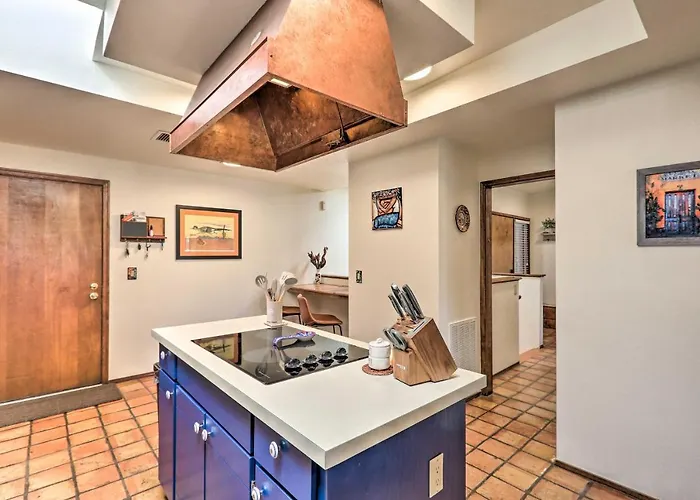 Beautiful 'saguaro Vista' W/ Mountain Views! Ferienhaus Tucson